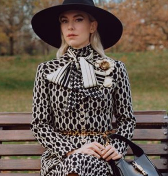 Gucci | 4 iconic &#x3C4;&#x3C3;&#x3AC;&#x3BD;&#x3C4;&#x3B5;&#x3C2; &#x3C4;&#x3BF;&#x3C5; &#x3BF;&#x3AF;&#x3BA;&#x3BF;&#x3C5; &#x3B5;&#x3C0;&#x3B9;&#x3C3;&#x3C4;&#x3C1;&#x3AD;&#x3C6;&#x3BF;&#x3C5;&#x3BD; &#x3C3;&#x3B5; &#x3BD;&#x3AD;&#x3B1; &#x3C3;&#x3C7;&#x3AD;&#x3B4;&#x3B9;&#x3B1;