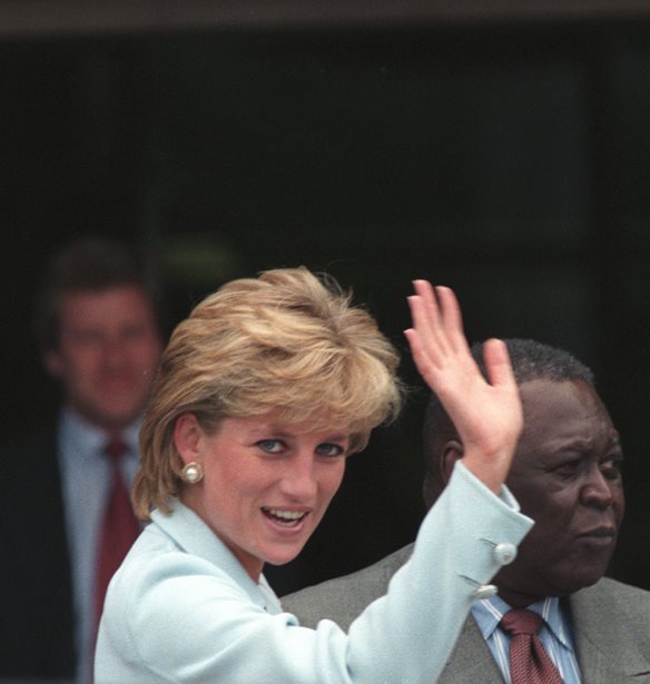 &#x397; &#x3B1;&#x3B3;&#x3B1;&#x3C0;&#x3B7;&#x3BC;&#x3AD;&#x3BD;&#x3B7; &#x3C6;&#x3BF;&#x3CD;&#x3C3;&#x3C4;&#x3B1; &#x3C4;&#x3B7;&#x3C2; Lady Diana &#x3B5;&#x3AF;&#x3BD;&#x3B1;&#x3B9; &#x3C4;&#x3BF; hot &#x3BA;&#x3BF;&#x3BC;&#x3BC;&#x3AC;&#x3C4;&#x3B9; &#x3C4;&#x3BF;&#x3C5; &#x3BA;&#x3B1;&#x3BB;&#x3BF;&#x3BA;&#x3B1;&#x3B9;&#x3C1;&#x3B9;&#x3BF;&#x3CD;