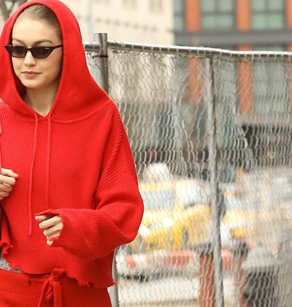 &#x39C;&#x3BF;&#x3BD;&#x3CC;&#x3C7;&#x3C1;&#x3C9;&#x3BC;&#x3BF; outfit | &#x3A0;&#x3BF;&#x3B9;&#x3B1; &#x3C4;&#x3BF; &#x3C6;&#x3CC;&#x3C1;&#x3B5;&#x3C3;&#x3B5; &#x3BA;&#x3B1;&#x3BB;&#x3CD;&#x3C4;&#x3B5;&#x3C1;&#x3B1;; Gigi Hadid &#x3AE; Kim Kardashian;