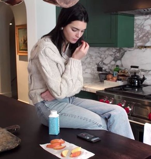 &#x394;&#x3B5;&#x3C2; &#x3C4;&#x3BF; &#x3C4;&#x3AD;&#x3BB;&#x3B5;&#x3B9;&#x3BF; &#x3C3;&#x3C0;&#x3AF;&#x3C4;&#x3B9; &#x3C4;&#x3B7;&#x3C2; Kendall Jenner &#x3C3;&#x3C4;&#x3BF; LA