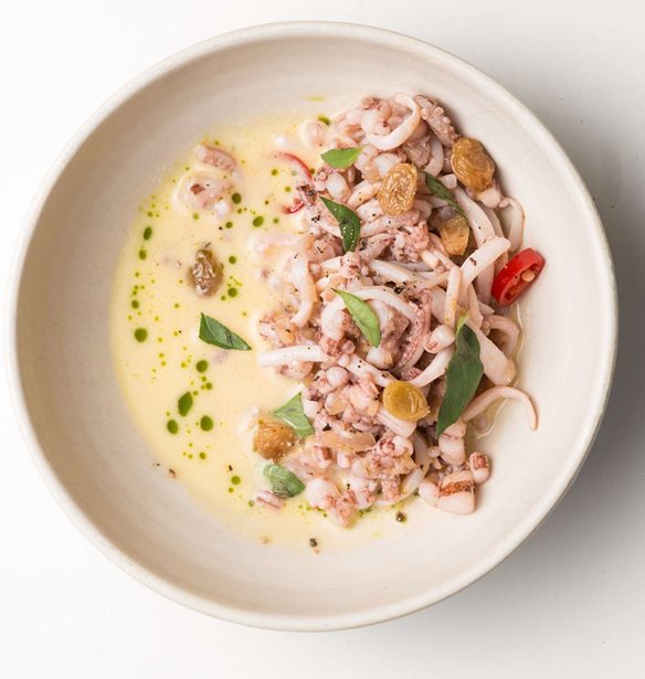 &#x3A4;&#x3B1; &#x3B1;&#x3B8;&#x3B7;&#x3BD;&#x3B1;&#x3CA;&#x3BA;&#x3AC; &#x3B5;&#x3C3;&#x3C4;&#x3B9;&#x3B1;&#x3C4;&#x3CC;&#x3C1;&#x3B9;&#x3B1; &#x3BC;&#x3B5; Bib Gourmand