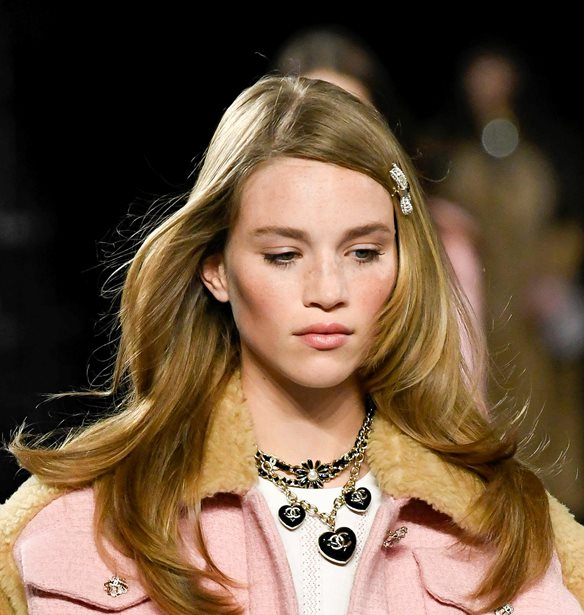 Dreamy lashes | &#x391;&#x3C5;&#x3C4;&#x3AD;&#x3C2; &#x3B5;&#x3AF;&#x3BD;&#x3B1;&#x3B9; &#x3BF;&#x3B9; 10 &#x3BC;&#x3AC;&#x3C3;&#x3BA;&#x3B1;&#x3C1;&#x3B1; &#x3C3;&#x3C4;&#x3B9;&#x3C2; &#x3BF;&#x3C0;&#x3BF;&#x3AF;&#x3B5;&#x3C2; &quot;&#x3BF;&#x3C1;&#x3BA;&#x3AF;&#x3B6;&#x3BF;&#x3BD;&#x3C4;&#x3B1;&#x3B9;&quot; &#x3BF;&#x3B9; &#x3BA;&#x3BF;&#x3C1;&#x3C5;&#x3C6;&#x3B1;&#x3AF;&#x3BF;&#x3B9; makeup artists