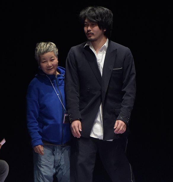 &#x39F; Soshi Otsuki &#x3B5;&#x3AF;&#x3BD;&#x3B1;&#x3B9; &#x3BF; &#x3BD;&#x3B9;&#x3BA;&#x3B7;&#x3C4;&#x3AE;&#x3C2; &#x3C4;&#x3BF;&#x3C5; LVMH prize 2025 - &#x38C;&#x3BB;&#x3B1; &#x3CC;&#x3C3;&#x3B1; &#x3C7;&#x3C1;&#x3B5;&#x3B9;&#x3AC;&#x3B6;&#x3B5;&#x3C4;&#x3B1;&#x3B9; &#x3BD;&#x3B1; &#x3B3;&#x3BD;&#x3C9;&#x3C1;&#x3AF;&#x3B6;&#x3B5;&#x3B9;&#x3C2; &#x3B3;&#x3B9;&#x3B1; &#x3C4;&#x3BF;&#x3BD; &#x3C3;&#x3C7;&#x3B5;&#x3B4;&#x3B9;&#x3B1;&#x3C3;&#x3C4;&#x3AE;