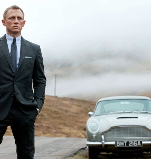 &#x394;&#x3B5;&#x3BD; &#x3B8;&#x3B1; &#x3B4;&#x3BF;&#x3CD;&#x3BC;&#x3B5; &#x3C0;&#x3BF;&#x3C4;&#x3AD; &#x3B3;&#x3C5;&#x3BD;&#x3B1;&#x3AF;&#x3BA;&#x3B1; &#x3C3;&#x3C4;&#x3BF;&#x3BD; &#x3C1;&#x3CC;&#x3BB;&#x3BF; &#x3C4;&#x3BF;&#x3C5; James Bond