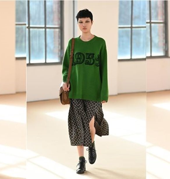 Max Mara | T&#x3BF; &#x3C5;&#x3C0;&#x3AD;&#x3C1;&#x3BF;&#x3C7;&#x3BF; urban &#x2013; country &#x3C3;&#x3C4;&#x3B9;&#x3BB; &#x3C4;&#x3B7;&#x3C2; FW21 &#x3C3;&#x3C5;&#x3BB;&#x3BB;&#x3BF;&#x3B3;&#x3AE;