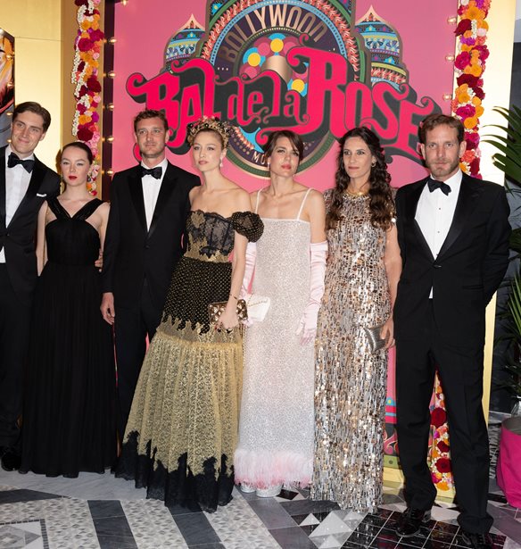 Rose Ball 2023 | &#x39F;&#x3B9; &#x3B5;&#x3BC;&#x3C6;&#x3B1;&#x3BD;&#x3AF;&#x3C3;&#x3B5;&#x3B9;&#x3C2; &#x3C4;&#x3C9;&#x3BD; royals &#x3C4;&#x3BF;&#x3C5; &#x39C;&#x3BF;&#x3BD;&#x3B1;&#x3BA;&#x3CC;