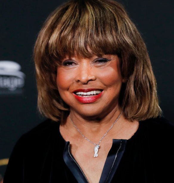 &#x388;&#x3C6;&#x3C5;&#x3B3;&#x3B5; &#x3B1;&#x3C0;&#x3CC; &#x3C4;&#x3B7; &#x3B6;&#x3C9;&#x3AE; &#x3BF; &#x3C4;&#x3B7;&#x3C2; &#x3B3;&#x3B9;&#x3BF;&#x3C2; &#x3C4;&#x3B7;&#x3C2; Tina Turner, Ike Turner Jr