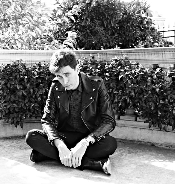 Hedi Slimane | &#x391;&#x3C0;&#x3BF;&#x3C7;&#x3C9;&#x3C1;&#x3B5;&#x3AF; &#x3B1;&#x3C0;&#x3CC; &#x3C4;&#x3BF;&#x3BD; &#x3BF;&#x3AF;&#x3BA;&#x3BF; Celine;