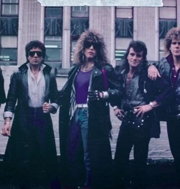 &#x397; &#x3B9;&#x3C3;&#x3C4;&#x3BF;&#x3C1;&#x3AF;&#x3B1; &#x3C4;&#x3C9;&#x3BD; Bon Jovi &#x3B3;&#x3AF;&#x3BD;&#x3B5;&#x3C4;&#x3B1;&#x3B9; &#x3BD;&#x3C4;&#x3BF;&#x3BA;&#x3B9;&#x3BC;&#x3B1;&#x3BD;&#x3C4;&#x3AD;&#x3C1; &#x3C3;&#x3C4;&#x3BF; Disney&#x2B;