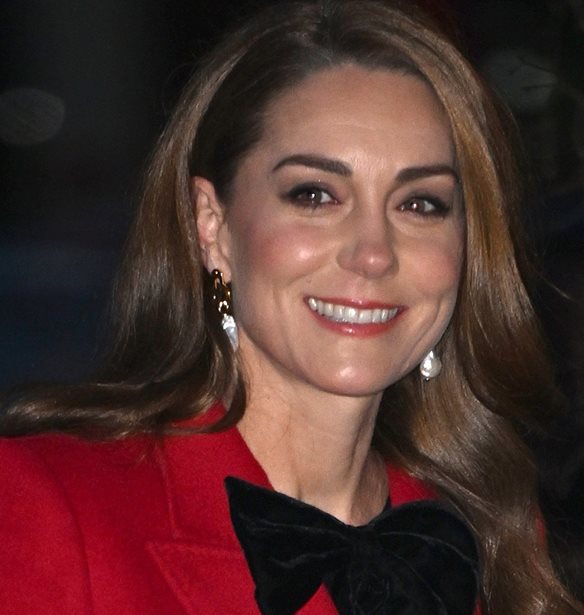 &#x397; Kate Middleton &#x3C3;&#x3C4;&#x3B7; &#x3A7;&#x3C1;&#x3B9;&#x3C3;&#x3C4;&#x3BF;&#x3C5;&#x3B3;&#x3B5;&#x3BD;&#x3BD;&#x3B9;&#x3AC;&#x3C4;&#x3B9;&#x3BA;&#x3B7; &#x3C3;&#x3C5;&#x3BD;&#x3B1;&#x3C5;&#x3BB;&#x3AF;&#x3B1; &#x3C4;&#x3B7;&#x3C2; | &#x397; &#x3B5;&#x3B9;&#x3BA;&#x3CC;&#x3BD;&#x3B1; &#x3C4;&#x3B7;&#x3C2; &#x3C0;&#x3C1;&#x3B9;&#x3B3;&#x3BA;&#x3AF;&#x3C0;&#x3B9;&#x3C3;&#x3C3;&#x3B1;&#x3C2; &#x3C4;&#x3B7;&#x3C2; &#x39F;&#x3C5;&#x3B1;&#x3BB;&#x3AF;&#x3B1;&#x3C2; &#x3C0;&#x3AF;&#x3C3;&#x3C9; &#x3B1;&#x3C0;&#x3CC; &#x3C4;&#x3B9;&#x3C2; &#x3BA;&#x3AC;&#x3BC;&#x3B5;&#x3C1;&#x3B5;&#x3C2;