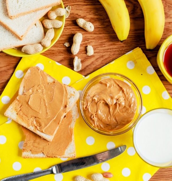 8 σνακ με λίγες θερμίδες για την καταπολέμηση κάθε λιγούρας από άγχος