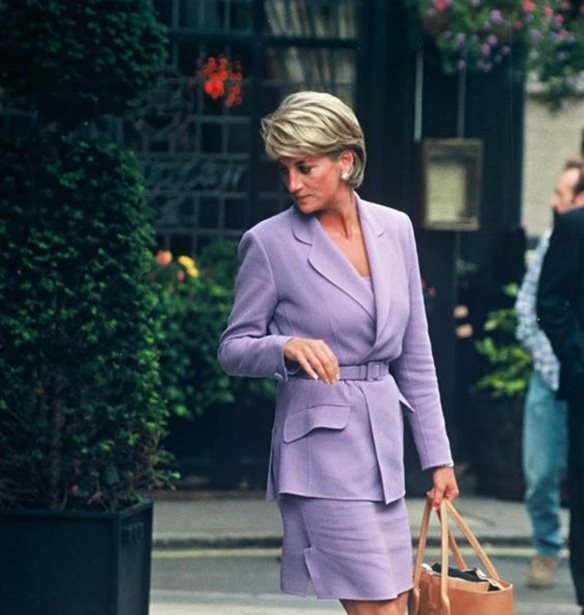 &#x3A4;&#x3C1;&#x3AF;&#x3B1; &#x3C3;&#x3C0;&#x3AC;&#x3BD;&#x3B9;&#x3B1; &#x3C6;&#x3BF;&#x3C1;&#x3AD;&#x3BC;&#x3B1;&#x3C4;&#x3B1; &#x3C4;&#x3B7;&#x3C2; &#x3C0;&#x3C1;&#x3B9;&#x3B3;&#x3BA;&#x3AF;&#x3C0;&#x3B9;&#x3C3;&#x3C3;&#x3B1;&#x3C2; Diana &#x3C0;&#x3C9;&#x3BB;&#x3BF;&#x3CD;&#x3BD;&#x3C4;&#x3B1;&#x3B9; &#x3C3;&#x3B5; &#x3B4;&#x3B7;&#x3BC;&#x3BF;&#x3C0;&#x3C1;&#x3B1;&#x3C3;&#x3AF;&#x3B1;