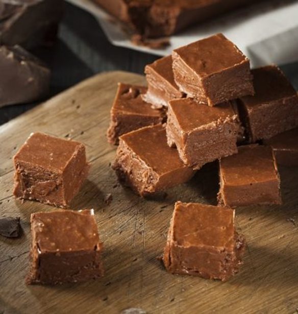 &#x3A5;&#x3C0;&#x3AD;&#x3C1;&#x3BF;&#x3C7;&#x3BF; &#x3C3;&#x3BF;&#x3BA;&#x3BF;&#x3BB;&#x3B1;&#x3C4;&#x3AD;&#x3BD;&#x3B9;&#x3BF; fudge &#x3BC;&#x3B5; 4 &#x3C5;&#x3BB;&#x3B9;&#x3BA;&#x3AC;