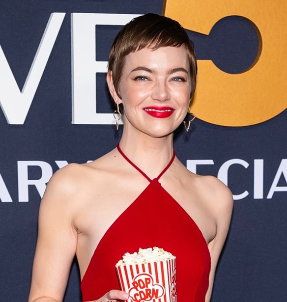 &#x3A4;&#x3BF; popcorn &#x3C6;&#x3CC;&#x3C1;&#x3B5;&#x3BC;&#x3B1; &#x3C4;&#x3B7;&#x3C2; Emma Stone &#x3B5;&#x3AF;&#x3BD;&#x3B1;&#x3B9; &#x3B7; &#x3C0;&#x3B9;&#x3BF; &#x3B5;&#x3C5;&#x3C6;&#x3AC;&#x3BD;&#x3C4;&#x3B1;&#x3C3;&#x3C4;&#x3B7; red carpet &#x3B5;&#x3C0;&#x3B9;&#x3BB;&#x3BF;&#x3B3;&#x3AE; &#x3C0;&#x3BF;&#x3C5; &#x3B5;&#x3AF;&#x3B4;&#x3B1;&#x3BC;&#x3B5; &#x3C4;&#x3B5;&#x3BB;&#x3B5;&#x3C5;&#x3C4;&#x3B1;&#x3AF;&#x3B1;