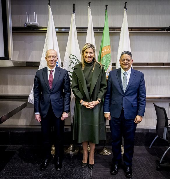 &#x392;&#x3B1;&#x3C3;&#x3AF;&#x3BB;&#x3B9;&#x3C3;&#x3C3;&#x3B1; M&#xE1;xima &#x3C4;&#x3B7;&#x3C2; &#x39F;&#x3BB;&#x3BB;&#x3B1;&#x3BD;&#x3B4;&#x3AF;&#x3B1;&#x3C2; | &#x3A4;&#x3BF; &#x3B1;&#x3BD;&#x3B1;&#x3C4;&#x3C1;&#x3B5;&#x3C0;&#x3C4;&#x3B9;&#x3BA;&#x3CC; look &#x3BC;&#x3B5; &#x3B4;&#x3B5;&#x3C1;&#x3BC;&#x3AC;&#x3C4;&#x3B9;&#x3BD;&#x3B7; &#x3C6;&#x3BF;&#x3CD;&#x3C3;&#x3C4;&#x3B1; &#x3BA;&#x3B1;&#x3B9; cropped &#x3C0;&#x3B1;&#x3BB;&#x3C4;&#x3CC;