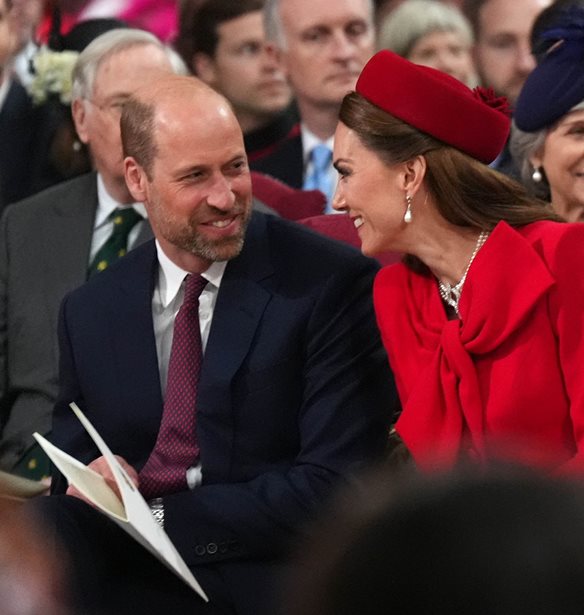 Kate Middleton | &#x3A4;&#x3BF; &#x3B9;&#x3B4;&#x3B9;&#x3B1;&#x3AF;&#x3C4;&#x3B5;&#x3C1;&#x3BF; &#x3C3;&#x3C7;&#x3CC;&#x3BB;&#x3B9;&#x3BF; &#x3B3;&#x3B9;&#x3B1; &#x3C4;&#x3BF; &#x3BC;&#x3BF;&#x3CD;&#x3C3;&#x3B9; &#x3C4;&#x3BF;&#x3C5; &#x3C0;&#x3C1;&#x3AF;&#x3B3;&#x3BA;&#x3B9;&#x3C0;&#x3B1; William