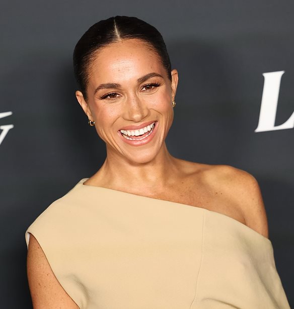 Meghan Markle | &#x3A4;o &#x3B9;&#x3B4;&#x3B9;&#x3B1;&#x3AF;&#x3C4;&#x3B5;&#x3C1;&#x3BF; &#x3B4;&#x3CE;&#x3C1;&#x3BF; &#x3C0;&#x3BF;&#x3C5; &#x3AD;&#x3BA;&#x3B1;&#x3BD;&#x3B5; &#x3C3;&#x3C4;&#x3BF;&#x3BD; &#x3B2;&#x3B1;&#x3C3;&#x3B9;&#x3BB;&#x3B9;&#x3AC; &#x39A;&#x3AC;&#x3C1;&#x3BF;&#x3BB;&#x3BF; &#x3B3;&#x3B9;&#x3B1; &#x3C4;&#x3B7;&#x3BD; &#x3B5;&#x3C0;&#x3AD;&#x3C4;&#x3B5;&#x3B9;&#x3BF; &#x3B3;&#x3AC;&#x3BC;&#x3BF;&#x3C5; &#x3C4;&#x3BF;&#x3C5;