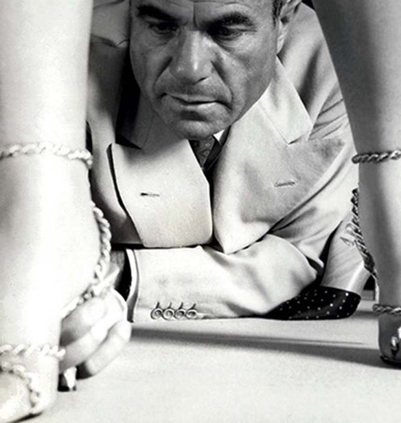 Salvatore: Shoemaker of Dreams | &#x397; &#x3C4;&#x3B1;&#x3B9;&#x3BD;&#x3AF;&#x3B1; &#x3B3;&#x3B9;&#x3B1; &#x3C4;&#x3BF; Ferragamo &#x3AD;&#x3BA;&#x3B1;&#x3BD;&#x3B5; &#x3C0;&#x3C1;&#x3B5;&#x3BC;&#x3B9;&#x3AD;&#x3C1;&#x3B1; &#x3C3;&#x3C4;&#x3B7; &#x392;&#x3B5;&#x3BD;&#x3B5;&#x3C4;&#x3AF;&#x3B1;