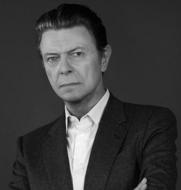 David Bowie: &#x3A0;&#x3C9;&#x3BB;&#x3B5;&#x3AF;&#x3C4;&#x3B1;&#x3B9; &#x3C4;&#x3BF; &#x3C3;&#x3C0;&#x3AF;&#x3C4;&#x3B9; &#x3C4;&#x3BF;&#x3C5; &#x3C3;&#x3C4;&#x3B7; &#x39D;&#x3AD;&#x3B1; &#x3A5;&#x3CC;&#x3C1;&#x3BA;&#x3B7;