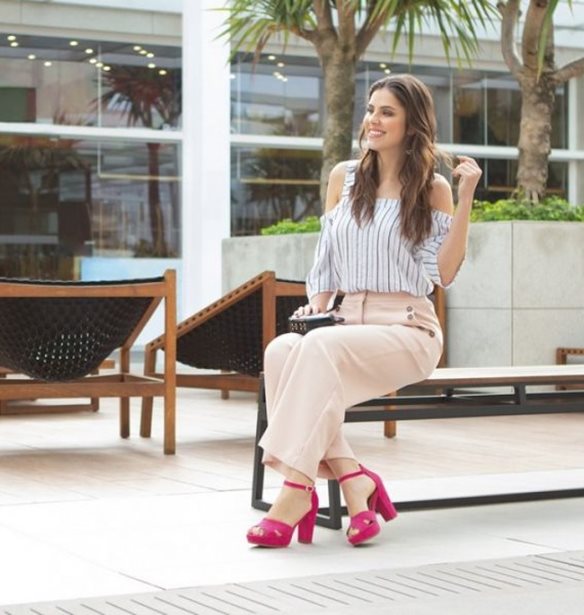 Ανακαλύψαμε τα πιο stylish (και άνετα) καλοκαιρινά πέδιλα για όλες τις ώρες