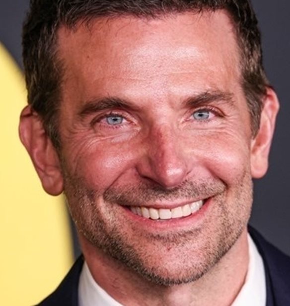 Bradley Cooper &#x3BA;&#x3B1;&#x3B9; Gigi Hadid &#x3BC;&#x3B1;&#x3B6;&#x3AF; &#x3C3;&#x3C4;&#x3B7; &#x39D;&#x3AD;&#x3B1; &#x3A5;&#x3CC;&#x3C1;&#x3BA;&#x3B7;