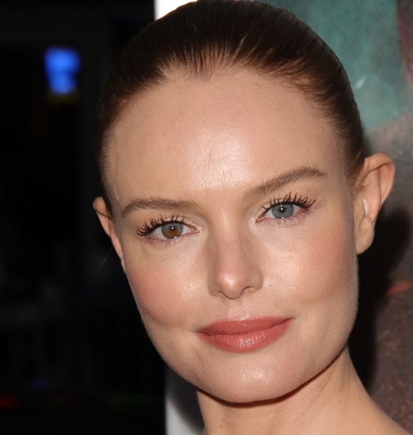 Kate Bosworth: &#x395;&#x3AF;&#x3BD;&#x3B1;&#x3B9; &#x3BC;&#x3AF;&#x3B1; style queen &#x3BA;&#x3B1;&#x3B9; &#x3C4;&#x3BF; &#x3B1;&#x3C0;&#x3BF;&#x3B4;&#x3B5;&#x3B9;&#x3BA;&#x3BD;&#x3CD;&#x3B5;&#x3B9; &#x3BC;&#x3B5; &#x3B1;&#x3C5;&#x3C4;&#x3AE; &#x3C4;&#x3B7;&#x3BD; &#x3B5;&#x3BC;&#x3C6;&#x3AC;&#x3BD;&#x3B9;&#x3C3;&#x3B7;