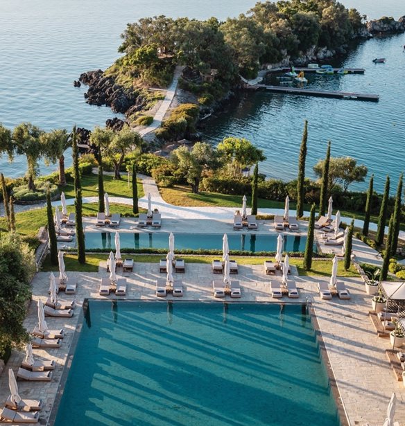 &#x3A3;&#x3C0;&#x3BF;&#x3C5;&#x3B4;&#x3B1;&#x3AF;&#x3B1; &#x3B4;&#x3B9;&#x3AC;&#x3BA;&#x3C1;&#x3B9;&#x3C3;&#x3B7; &#x3B3;&#x3B9;&#x3B1; &#x3C4;&#x3B7;&#x3BD; &#x395;&#x3BB;&#x3BB;&#x3AC;&#x3B4;&#x3B1; | &#x397; Grecotel &#x27;Luxury Hotel Company of the Year&#x27; &#x3C3;&#x3C4;&#x3B1; TTG Luxury Awards 2025