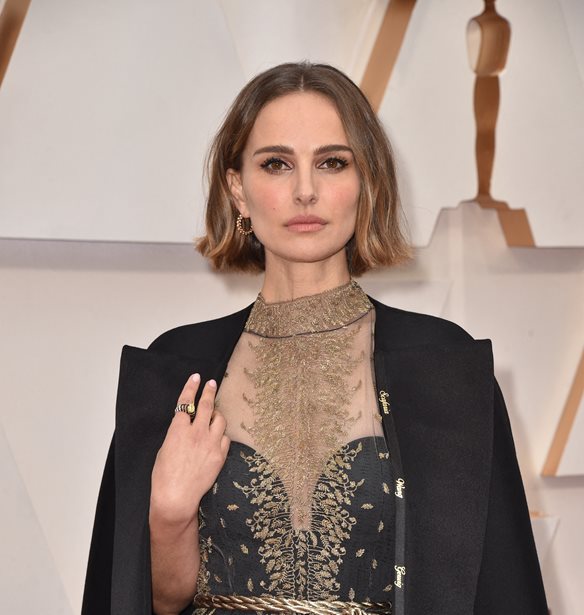 &#x397; &#x3BD;&#x3AD;&#x3B1; &#x3B9;&#x3B4;&#x3B9;&#x3CC;&#x3C4;&#x3B7;&#x3C4;&#x3B1; &#x3C4;&#x3B7;&#x3C2; Natalie Portman &#x3B4;&#x3B5;&#x3BD; &#x3AD;&#x3C7;&#x3B5;&#x3B9; &#x3BA;&#x3B1;&#x3BC;&#x3AF;&#x3B1; &#x3C3;&#x3C7;&#x3AD;&#x3C3;&#x3B7; &#x3BC;&#x3B5; &#x3C4;&#x3B7;&#x3BD; &#x3C5;&#x3C0;&#x3BF;&#x3BA;&#x3C1;&#x3B9;&#x3C4;&#x3B9;&#x3BA;&#x3AE;
