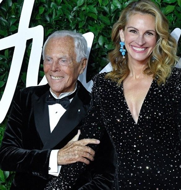 British Fashion Awards 2019 | &#x39F;&#x3B9; red carpet &#x3B5;&#x3BC;&#x3C6;&#x3B1;&#x3BD;&#x3AF;&#x3C3;&#x3B5;&#x3B9;&#x3C2; &#x3BA;&#x3B1;&#x3B9; &#x3B1;&#x3C5;&#x3C4;&#x3AD;&#x3C2; &#x3C0;&#x3BF;&#x3C5; &#x3C3;&#x3C5;&#x3B6;&#x3B7;&#x3C4;&#x3AE;&#x3B8;&#x3B7;&#x3BA;&#x3B1;&#x3BD; &#x3C0;&#x3B5;&#x3C1;&#x3B9;&#x3C3;&#x3C3;&#x3CC;&#x3C4;&#x3B5;&#x3C1;&#x3BF;