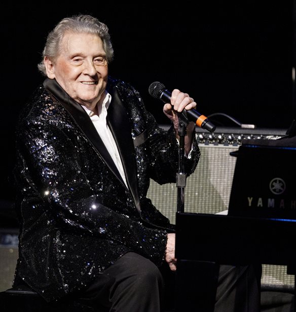 &#x3A0;&#x3AD;&#x3B8;&#x3B1;&#x3BD;&#x3B5; &#x3BF; &#x3B8;&#x3C1;&#x3CD;&#x3BB;&#x3BF;&#x3C2; &#x3C4;&#x3BF;&#x3C5; rock&#x2018;n&#x2019; roll &#x3A4;&#x3B6;&#x3AD;&#x3C1;&#x3B9; &#x39B;&#x3B9; &#x39B;&#x3B9;&#x3BF;&#x3CD;&#x3B9;&#x3C2;