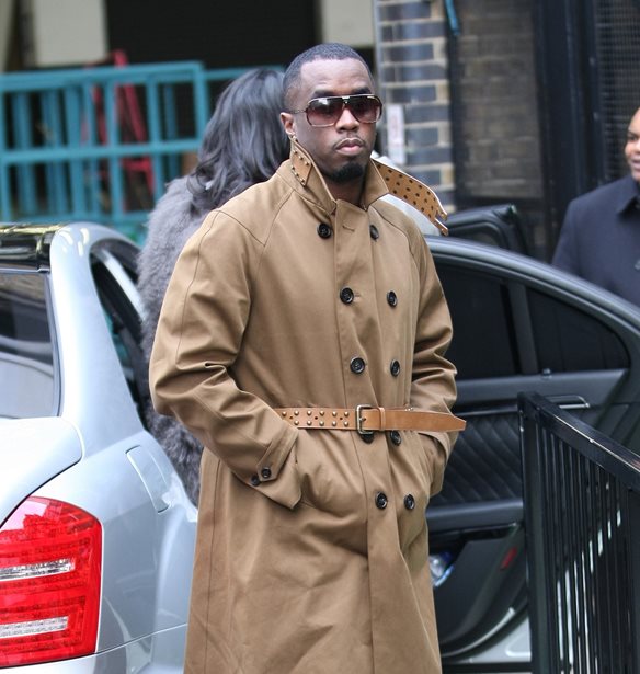 Diddy | &#x397; &#x3B4;&#x3AF;&#x3BA;&#x3B7; &#x3C4;&#x3BF;&#x3C5; &#x3BF;&#x3C1;&#x3AF;&#x3C3;&#x3C4;&#x3B7;&#x3BA;&#x3B5; &#x3C4;&#x3B7;&#x3BD; &#x3AF;&#x3B4;&#x3B9;&#x3B1; &#x3BC;&#x3AD;&#x3C1;&#x3B1; &#x3BC;&#x3B5; &#x3C4;&#x3BF; Met Gala 2025