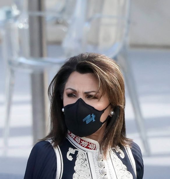 &#x393;&#x3B9;&#x3AC;&#x3BD;&#x3BD;&#x3B1; &#x391;&#x3B3;&#x3B3;&#x3B5;&#x3BB;&#x3BF;&#x3C0;&#x3BF;&#x3CD;&#x3BB;&#x3BF;&#x3C5; | &#x397; &#x3B5;&#x3BC;&#x3C6;&#x3AC;&#x3BD;&#x3B9;&#x3C3;&#x3B7; &#x3BC;&#x3B5; &#x3C0;&#x3B1;&#x3C1;&#x3B1;&#x3B4;&#x3BF;&#x3C3;&#x3B9;&#x3B1;&#x3BA;&#x3CC; &#x3C0;&#x3B1;&#x3BD;&#x3C9;&#x3C6;&#x3CC;&#x3C1;&#x3B9; &#x3C3;&#x3C4;&#x3B7;&#x3BD; &#x3C0;&#x3B1;&#x3C1;&#x3AD;&#x3BB;&#x3B1;&#x3C3;&#x3B7;