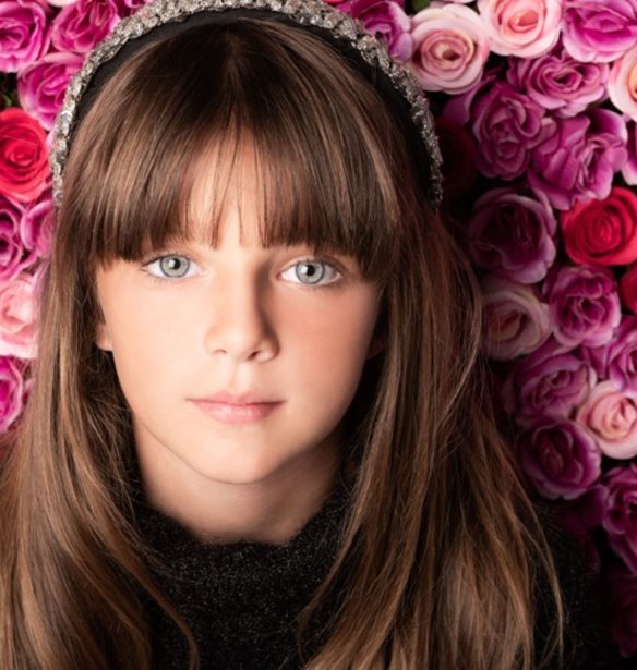 Sparkling Intelligence | H &#x3BD;&#x3AD;&#x3B1; &#x3C3;&#x3C5;&#x3BB;&#x3BB;&#x3BF;&#x3B3;&#x3AE; &#x3C4;&#x3B7;&#x3C2; Yellowsub &#x3B3;&#x3B9;&#x3B1; &#x3BE;&#x3B5;&#x3C7;&#x3C9;&#x3C1;&#x3B9;&#x3C3;&#x3C4;&#x3AC; &#x3C0;&#x3B1;&#x3B9;&#x3B4;&#x3B9;&#x3AC; &#x3BC;&#x3B5; &#x3C3;&#x3C4;&#x3B9;&#x3BB;