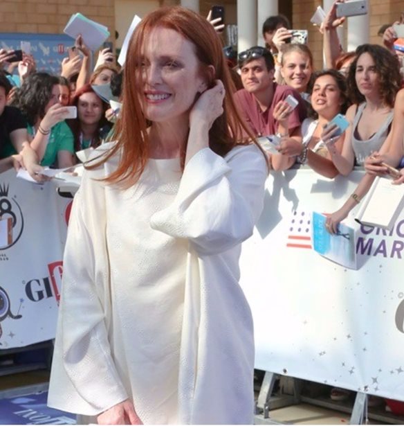 Julianne Moore - Bradley Cooper: &#x3A0;&#x3BF;&#x3CD; &#x3C4;&#x3BF;&#x3C5;&#x3C2; &#x3C3;&#x3C5;&#x3BD;&#x3AD;&#x3BB;&#x3B1;&#x3B2;&#x3B5; &#x3BF; &#x3C6;&#x3C9;&#x3C4;&#x3BF;&#x3B3;&#x3C1;&#x3B1;&#x3C6;&#x3B9;&#x3BA;&#x3CC;&#x3C2; &#x3C6;&#x3B1;&#x3BA;&#x3CC;&#x3C2;;