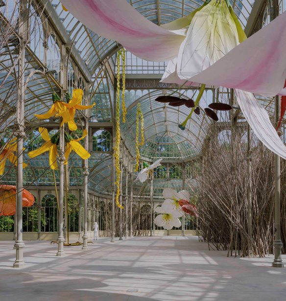 &#x3A4;&#x3BF; Palacio de Cristal &#x3C3;&#x3C4;&#x3B7; &#x39C;&#x3B1;&#x3B4;&#x3C1;&#x3AF;&#x3C4;&#x3B7; &#x3AD;&#x3B3;&#x3B9;&#x3BD;&#x3B5; &#x3BC;&#x3AF;&#x3B1; &#x3B3;&#x3B9;&#x3B3;&#x3B1;&#x3BD;&#x3C4;&#x3B9;&#x3B1;&#x3AF;&#x3B1; &#x3C6;&#x3C9;&#x3BB;&#x3B9;&#x3AC; &#x3B1;&#x3C0;&#x3CC; &#x3BB;&#x3BF;&#x3C5;&#x3BB;&#x3BF;&#x3CD;&#x3B4;&#x3B9;&#x3B1;