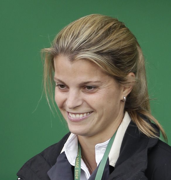Sandrine Roussel | H &#x3C3;&#x3C0;&#x3AC;&#x3BD;&#x3B9;&#x3B1; &#x3B5;&#x3BC;&#x3C6;&#x3AC;&#x3BD;&#x3B9;&#x3C3;&#x3B7; &#x3C4;&#x3B7;&#x3C2; &#x3B5;&#x3C4;&#x3B5;&#x3C1;&#x3BF;&#x3B8;&#x3B1;&#x3BB;&#x3BF;&#x3CD;&#x3C2; &#x3B1;&#x3B4;&#x3B5;&#x3BB;&#x3C6;&#x3AE;&#x3C2; &#x3C4;&#x3B7;&#x3C2; &#x391;&#x3B8;&#x3B7;&#x3BD;&#x3AC;&#x3C2; &#x3A9;&#x3BD;&#x3AC;&#x3C3;&#x3B7; &#x3C3;&#x3B5; &#x3B2;&#x3B1;&#x3C3;&#x3B9;&#x3BB;&#x3B9;&#x3BA;&#x3AE; &#x3C4;&#x3B5;&#x3BB;&#x3B5;&#x3C4;&#x3AE;
