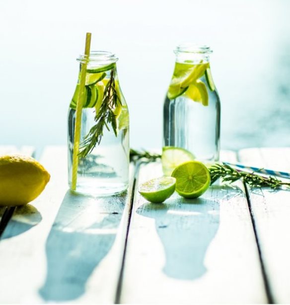 Ποτά ευεξίας: Τι να πιεις για αποτοξίνωση, συγκέντρωση, δυνατό ανοσοποιητικό;