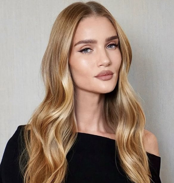 Caramel Blonde | &#x392;&#x3C1;&#x3AE;&#x3BA;&#x3B1;&#x3BC;&#x3B5; &#x3C4;&#x3BF; &#x3B9;&#x3B4;&#x3B1;&#x3BD;&#x3B9;&#x3BA;&#x3CC; &#x3BE;&#x3B1;&#x3BD;&#x3B8;&#x3CC; &#x3C0;&#x3BF;&#x3C5; &#x3B4;&#x3B5;&#x3AF;&#x3C7;&#x3BD;&#x3B5;&#x3B9; &#x3B1;&#x3BA;&#x3C1;&#x3B9;&#x3B2;&#x3CC; &#x3BA;&#x3B1;&#x3B9; &#x3C0;&#x3BF;&#x3BB;&#x3C5;&#x3C4;&#x3B5;&#x3BB;&#x3AD;&#x3C2;
