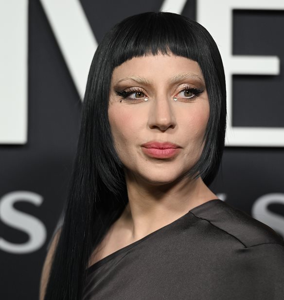 Lady Gaga: &quot;&#x39D;&#x3B9;&#x3CE;&#x3B8;&#x3C9; &#x3C0;&#x3C1;&#x3B1;&#x3B3;&#x3BC;&#x3B1;&#x3C4;&#x3B9;&#x3BA;&#x3AC; &#x3C4;&#x3C5;&#x3C7;&#x3B5;&#x3C1;&#x3AE; &#x3C0;&#x3BF;&#x3C5; &#x3B5;&#x3AF;&#x3BC;&#x3B1;&#x3B9; &#x3B6;&#x3C9;&#x3BD;&#x3C4;&#x3B1;&#x3BD;&#x3AE;&quot;