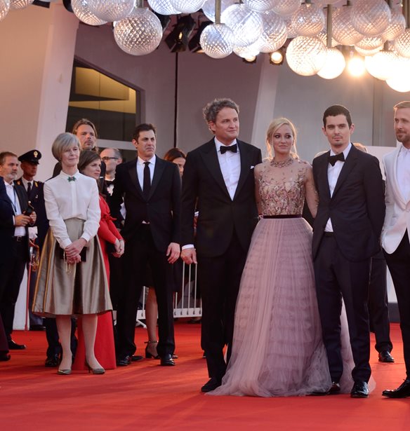 &#x3A6;&#x3B5;&#x3C3;&#x3C4;&#x3B9;&#x3B2;&#x3AC;&#x3BB; &#x392;&#x3B5;&#x3BD;&#x3B5;&#x3C4;&#x3AF;&#x3B1;&#x3C2; 2018: &#x386;&#x3BD;&#x3BF;&#x3B9;&#x3BE;&#x3B5; &#x3B1;&#x3C5;&#x3BB;&#x3B1;&#x3AF;&#x3B1; &#x3BC;&#x3B5; &#x3C4;&#x3B7;&#x3BD; &#x3C0;&#x3C1;&#x3B5;&#x3BC;&#x3B9;&#x3AD;&#x3C1;&#x3B1; &#x3C4;&#x3BF;&#x3C5; &#x27;&#x27;First Man&#x27;&#x27;