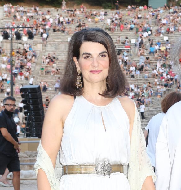 &#x397; grecian chic &#x3B5;&#x3BC;&#x3C6;&#x3AC;&#x3BD;&#x3B9;&#x3C3;&#x3B7; &#x3C4;&#x3B7;&#x3C2; &#x395;&#x3CD;&#x3B1;&#x3C2; &#x39D;&#x3AC;&#x3B8;&#x3B5;&#x3BD;&#x3B1; &#x3C3;&#x3C4;&#x3B7;&#x3BD; &#x395;&#x3C0;&#x3AF;&#x3B4;&#x3B1;&#x3C5;&#x3C1;&#x3BF;