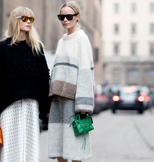 6 κασμιρένια πουλόβερ για κομψές, χειμερινές εμφανίσεις