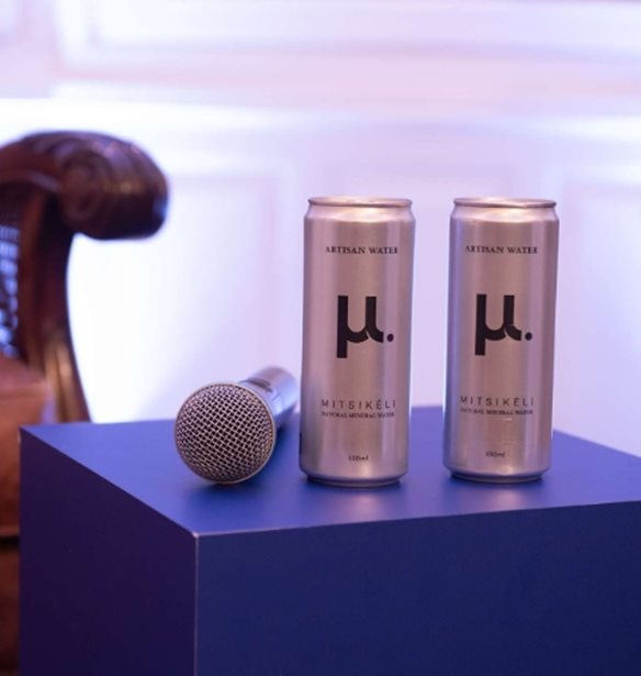 &#x3BC;. Artisan Water | T&#x3BF; &#x3C0;&#x3C1;&#x3CE;&#x3C4;&#x3BF; &#x3B5;&#x3BB;&#x3BB;&#x3B7;&#x3BD;&#x3B9;&#x3BA;&#x3CC; &#x3BD;&#x3B5;&#x3C1;&#x3CC; &#x3C3;&#x3B5; 100% &#x3B1;&#x3BD;&#x3B1;&#x3BA;&#x3C5;&#x3BA;&#x3BB;&#x3CE;&#x3C3;&#x3B9;&#x3BC;&#x3B7; &#x3C3;&#x3C5;&#x3C3;&#x3BA;&#x3B5;&#x3C5;&#x3B1;&#x3C3;&#x3AF;&#x3B1;