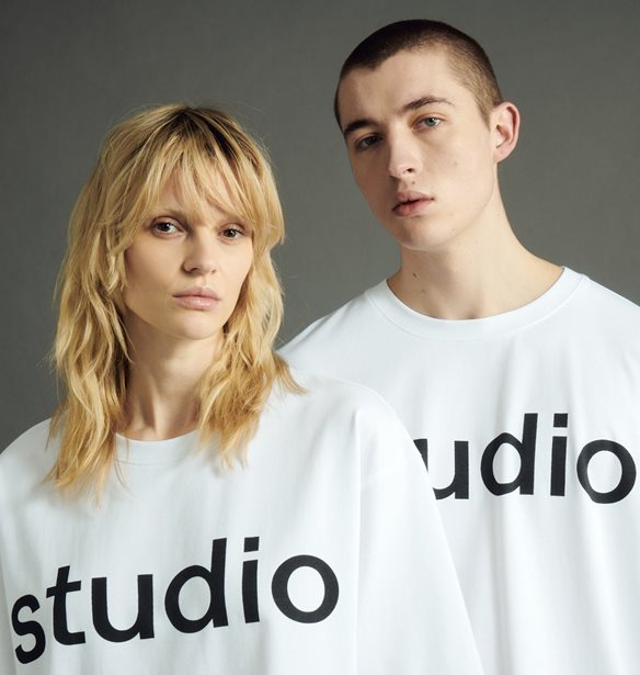 &#x397; &#x3BD;&#x3AD;&#x3B1; &#x3C3;&#x3B5;&#x3B9;&#x3C1;&#x3AC; STUDIO by Seidensticker &#x3B1;&#x3C0;&#x3B5;&#x3C5;&#x3B8;&#x3CD;&#x3BD;&#x3B5;&#x3C4;&#x3B1;&#x3B9; &#x3C3;&#x3B5; &#x3CC;&#x3BB;&#x3BF;&#x3C5;&#x3C2; &#x3B1;&#x3BD;&#x3B5;&#x3BE;&#x3B1;&#x3C1;&#x3C4;&#x3AE;&#x3C4;&#x3C9;&#x3C2; &#x3C6;&#x3CD;&#x3BB;&#x3BF;&#x3C5;