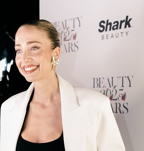 Beauty Stars 2025 by Madame Figaro | &#x39F; &#x39D;&#x3BF;.1 &#x3C3;&#x3CD;&#x3BC;&#x3BC;&#x3B1;&#x3C7;&#x3BF;&#x3C2; &#x3C0;&#x3AF;&#x3C3;&#x3C9; &#x3B1;&#x3C0;&#x3CC; &#x3C4;&#x3B1; &#x3C0;&#x3B9;&#x3BF; &#x3B5;&#x3BD;&#x3C4;&#x3C5;&#x3C0;&#x3C9;&#x3C3;&#x3B9;&#x3B1;&#x3BA;&#x3AC; &#x3C7;&#x3C4;&#x3B5;&#x3BD;&#x3AF;&#x3C3;&#x3BC;&#x3B1;&#x3C4;&#x3B1; &#x3C4;&#x3B7;&#x3C2; &#x3B2;&#x3C1;&#x3B1;&#x3B4;&#x3B9;&#x3AC;&#x3C2;