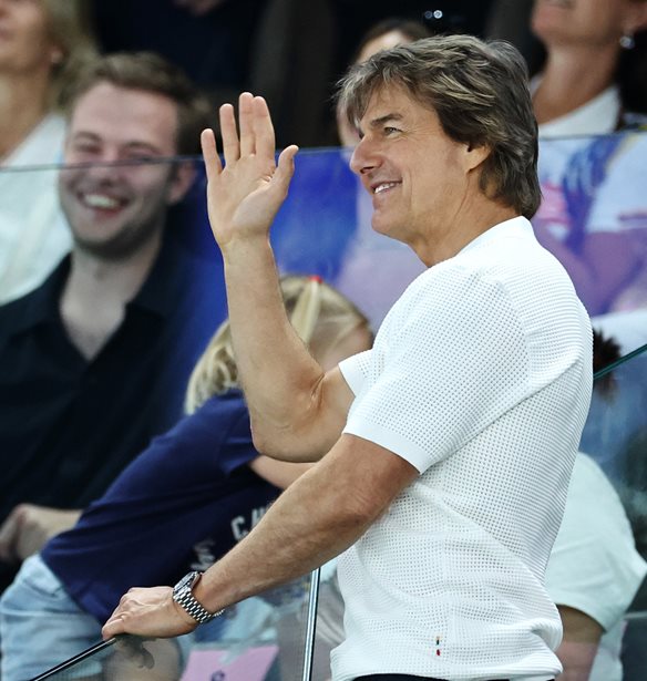 &#x3A4;&#x3B9; &#x3C3;&#x3C5;&#x3BC;&#x3B2;&#x3B1;&#x3AF;&#x3BD;&#x3B5;&#x3B9; &#x3BC;&#x3B5; &#x3C4;&#x3BF; &#x3C0;&#x3C1;&#x3CC;&#x3C3;&#x3C9;&#x3C0;&#x3BF; &#x3C4;&#x3BF;&#x3C5; Tom Cruise; &#x397; &#x3BD;&#x3AD;&#x3B1; &#x3C4;&#x3BF;&#x3C5; &#x3B5;&#x3B9;&#x3BA;&#x3CC;&#x3BD;&#x3B1;