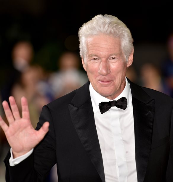 &#x39F; Richard Gere &#x3B1;&#x3C0;&#x3BF;&#x3BA;&#x3AC;&#x3BB;&#x3C5;&#x3C8;&#x3B5; &#x3BC;&#x3B9;&#x3B1; &#x3AC;&#x3B3;&#x3BD;&#x3C9;&#x3C3;&#x3C4;&#x3B7; &#x3B9;&#x3C3;&#x3C4;&#x3BF;&#x3C1;&#x3AF;&#x3B1; &#x3B3;&#x3B9;&#x3B1; &#x3C4;&#x3BF; Pretty Woman &#x3BA;&#x3B1;&#x3B9; &#x3C4;&#x3B7; &#x3B8;&#x3C1;&#x3C5;&#x3BB;&#x3B9;&#x3BA;&#x3AE; &#x3C3;&#x3BA;&#x3B7;&#x3BD;&#x3AE; &#x3C3;&#x3C4;&#x3BF; &#x3C0;&#x3B9;&#x3AC;&#x3BD;&#x3BF;