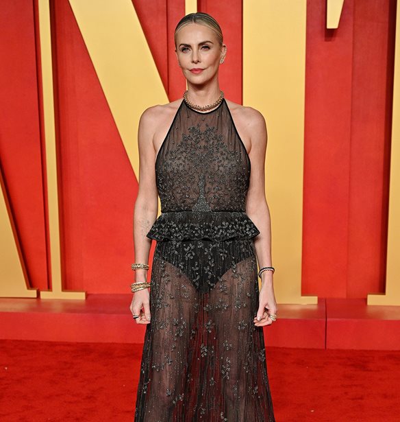 Charlize Theron | &#x3A6;&#x3C9;&#x3C4;&#x3BF;&#x3B3;&#x3C1;&#x3B1;&#x3C6;&#x3AE;&#x3B8;&#x3B7;&#x3BA;&#x3B5; &#x3C3;&#x3B1;&#x3BD; &#x3C4;&#x3B7; Michelle Pfeiffer &#x3C3;&#x3C4;&#x3BF; &quot;Scarface&quot;