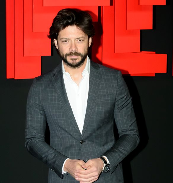 &#xC1;lvaro Morte | &#x397; &#x3AC;&#x3B3;&#x3BD;&#x3C9;&#x3C3;&#x3C4;&#x3B7; &#x3BC;&#x3AC;&#x3C7;&#x3B7; &#x3C4;&#x3BF;&#x3C5; Professor &#x3BC;&#x3B5; &#x3C4;&#x3BF;&#x3BD; &#x3BA;&#x3B1;&#x3C1;&#x3BA;&#x3AF;&#x3BD;&#x3BF;