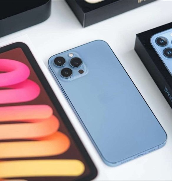 Η πιο έξυπνη αγορά για τα φετινά Χριστούγεννα είναι μια συσκευή "σαν καινούργια"